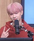 류기석