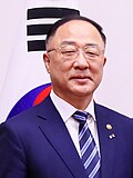 홍남기